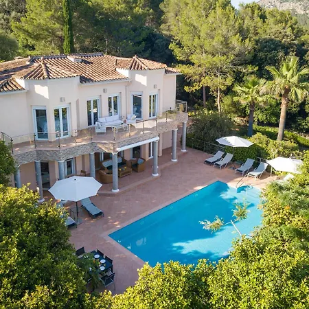 빌라 Villa Verde *