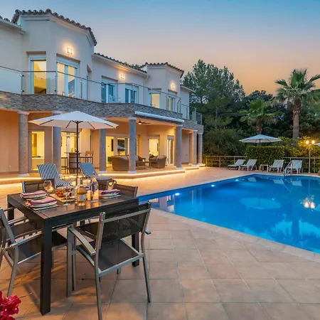Villa Verde 포엔샤